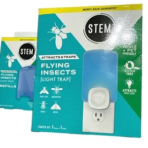 STEM Flying Insects Light Trap with extra pack of refills